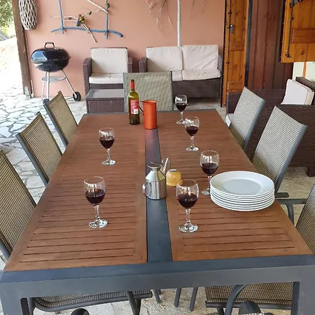 Vila Selene, Mountain Views, No Stairs, 2 Km From Chania (Crete)